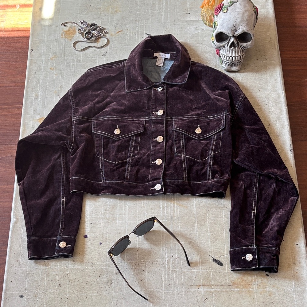 Forever 21 Cropped Velvet Trucker Jacket - Deep Plum